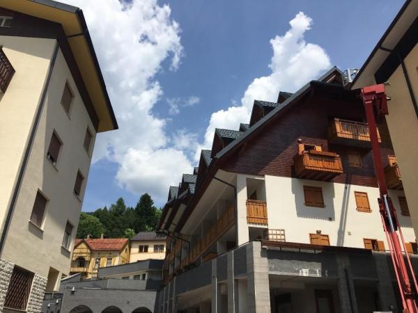 Negozio in Piazza Unità 11, Tarvisio, {3} - Foto 1