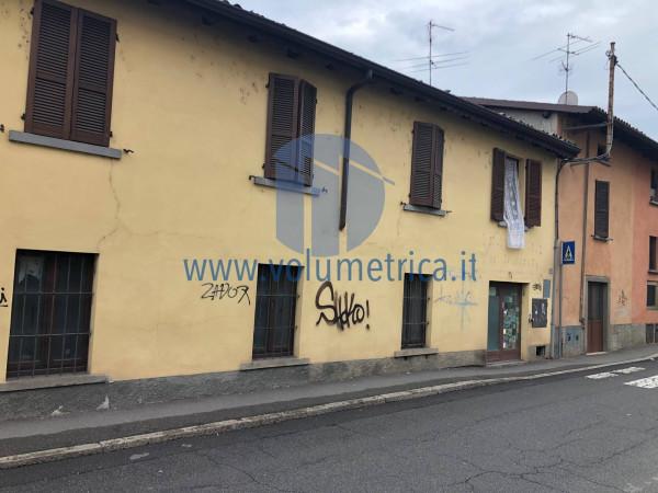 Negozio in Via Cesare Battisti 7, Seriate, {3} - Foto 2