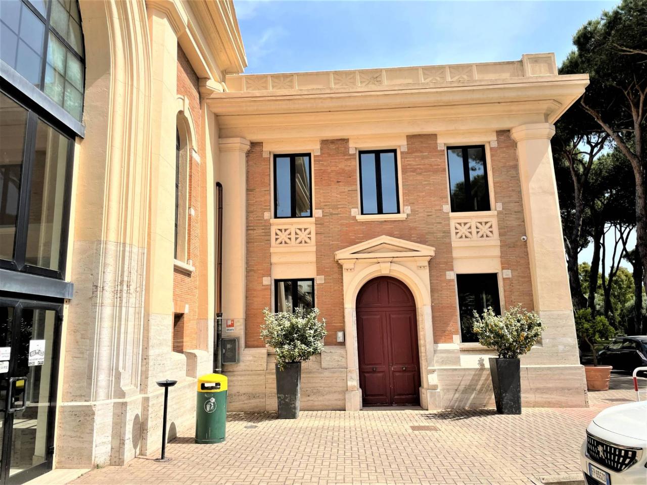 Negozio in Via dei Romagnoli 515, Roma, {3} - Foto 1