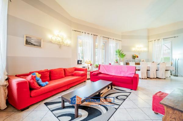 casa indipendente in vendita a Fossano in zona Mellea