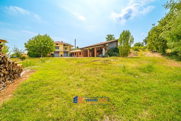 casa indipendente in vendita a Verduno