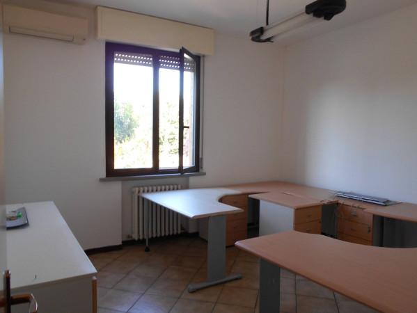 Ufficio in , Montecchio Emilia, {3} - Foto 1