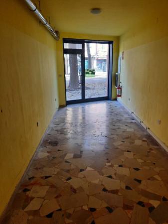 Negozio in Corso Giuseppe Garibaldi, Reggio Emilia, {3} - Foto 2