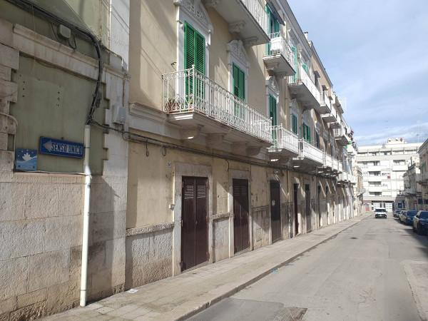 Tempo libero in Via Alessandro Volta, Molfetta, {3} - Foto 1