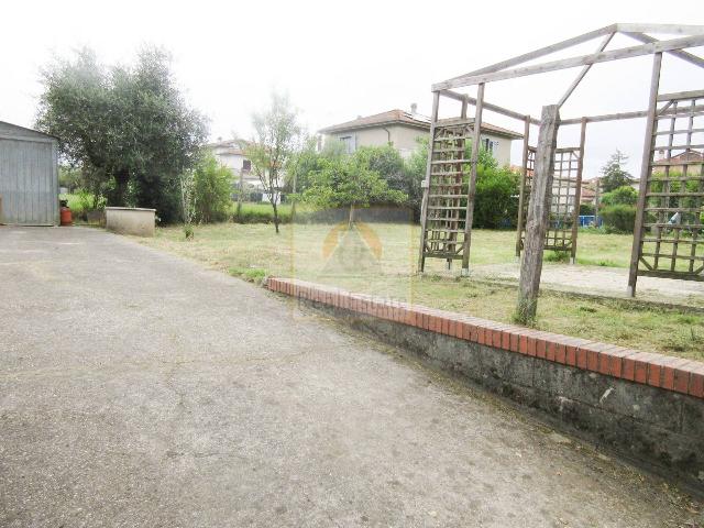 Villa a schiera in {3}, Via Provinciale Avenza-Sarzana 39 - Foto 1