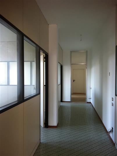Ufficio in Via Ticino, Galliate, {3} - Foto 1