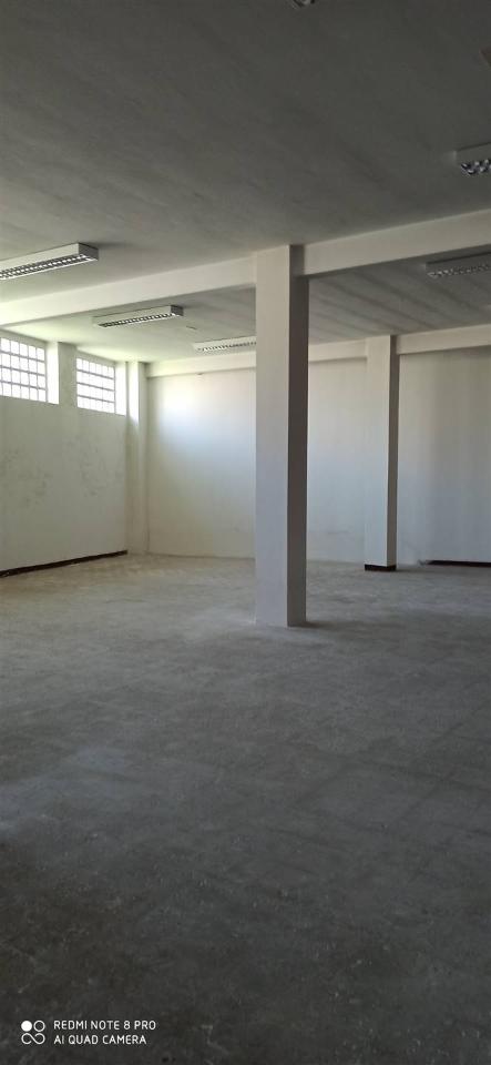 Capannone in , Trecate, {3} - Foto 1