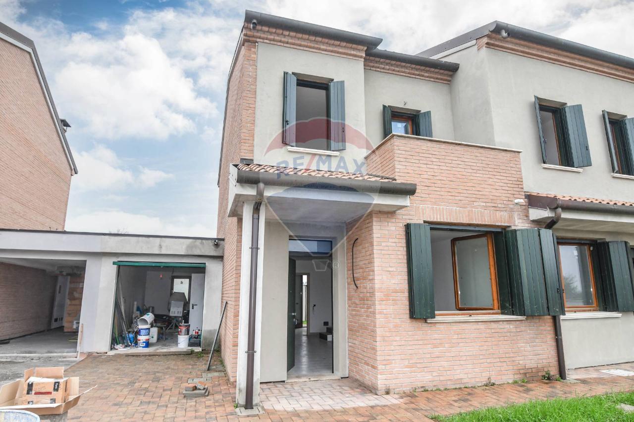 Villa a schiera in vendita a Ferrara