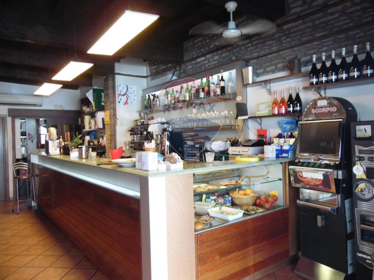 Bar in vendita a Ferrara