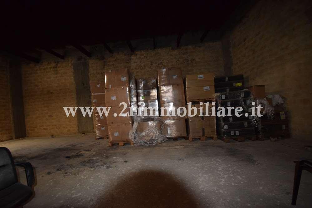 Magazzino in Via Val di Mazara, Mazara Del Vallo, {3} - Foto 2