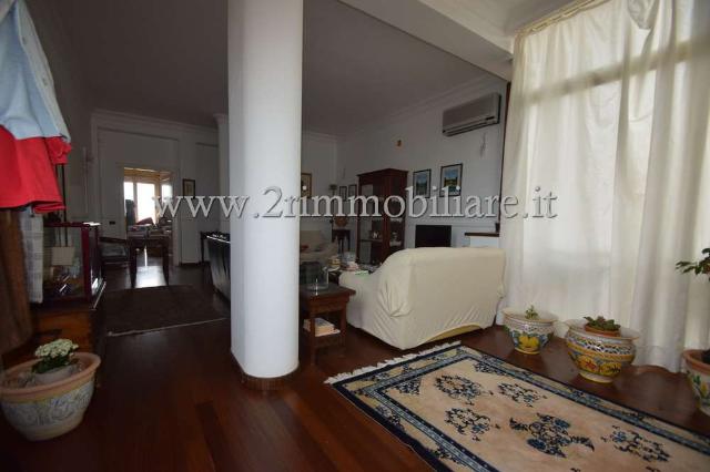 Apartament in {3}, Corso Umberto - Photo 1