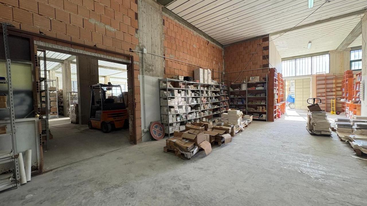 Magazzino in Deposito Viale Regina Margherita 5, Messina, {3} - Foto 1