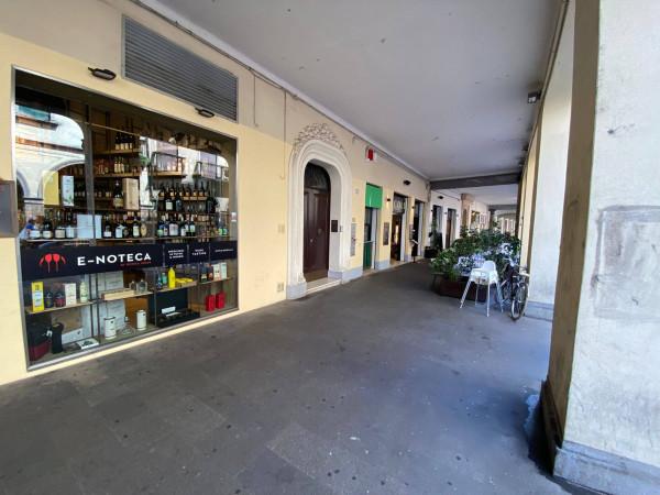 Enoteca in Prato della Valle, Padova, {3} - Foto 2