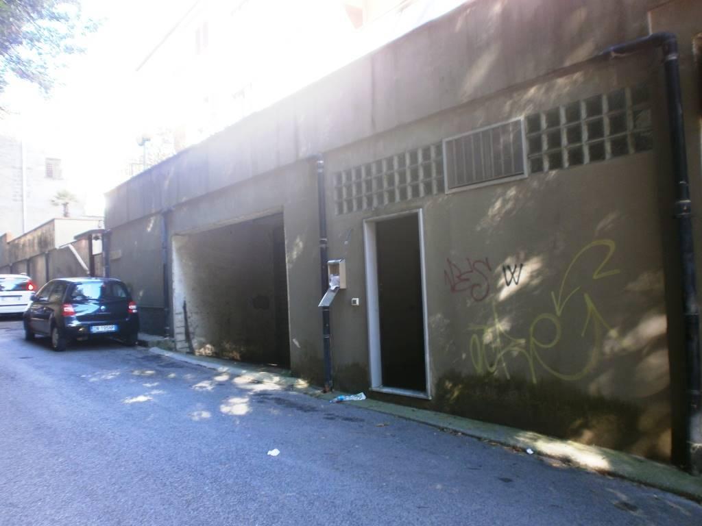 Laboratorio in , Baronissi, {3} - Foto 1