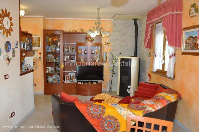 4-room flat in Via Silone, Castiglione del Lago - Photo 1