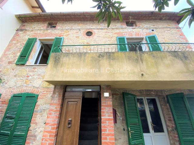 Terraced house in Via Campania, Castiglione del Lago - Photo 1