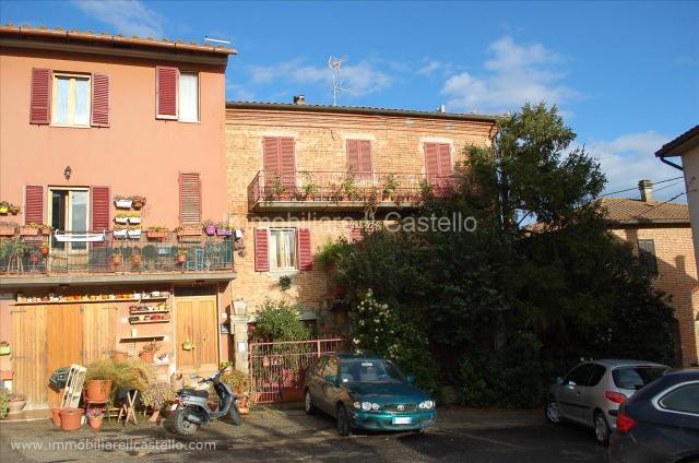 Terraced house, Castiglione del Lago - Photo 1