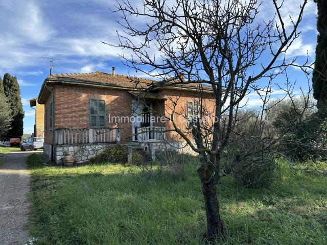 Detached house in Via Fioretti, Castiglione del Lago - Photo 1