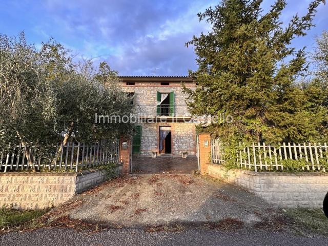 Detached house in Panicarola, Castiglione del Lago - Photo 1