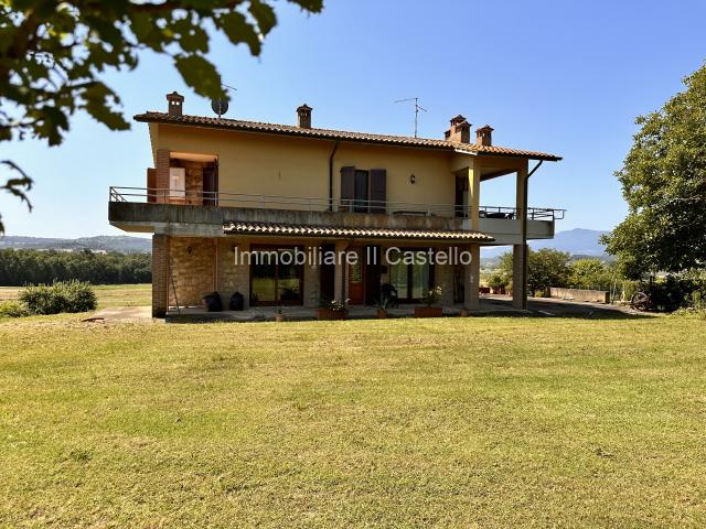 Detached house, Castiglione del Lago - Photo 1