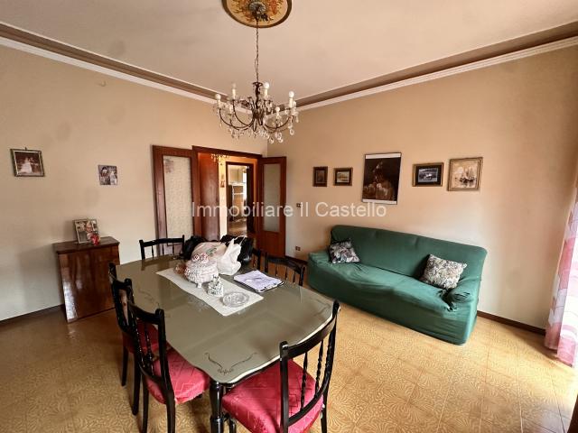 Zweizimmerwohnung in Via Marzabotto, Castiglione del Lago - Foto 1