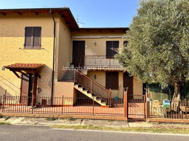 3-room flat in Badia, Castiglione del Lago - Photo 1