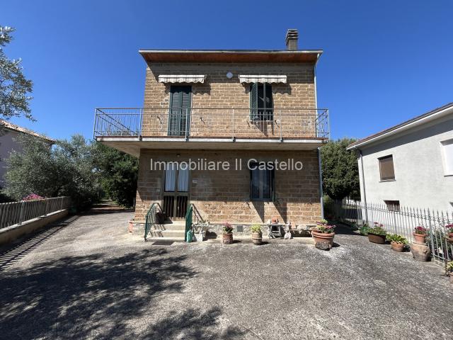 Detached house in Pucciarelli, Castiglione del Lago - Photo 1