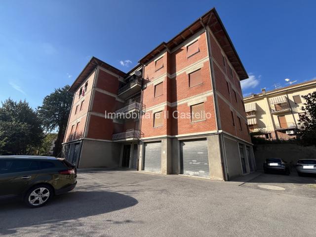 Vierzimmerwohnung in Via Renato Fressoia, Castiglione del Lago - Foto 1