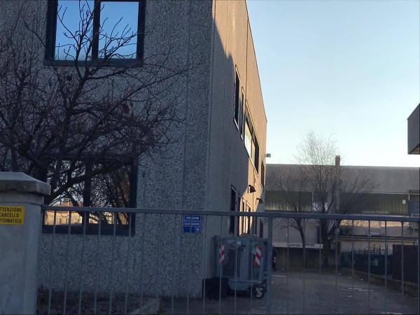 Capannone in Via Gattalupa 5, Reggio Emilia, {3} - Foto 1