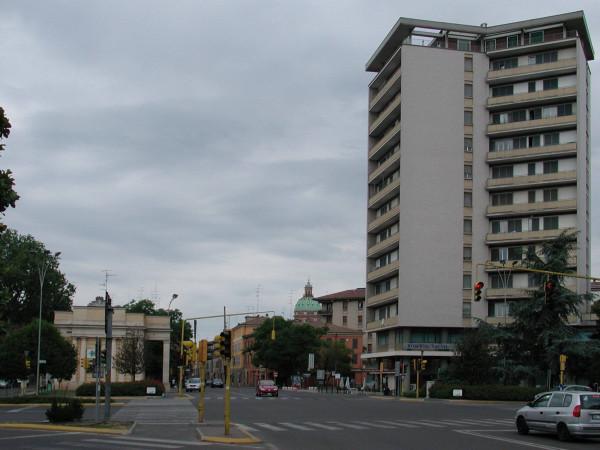Ufficio in Viale Monte San Michele 1, Reggio nell'Emilia, {3} - Foto 1