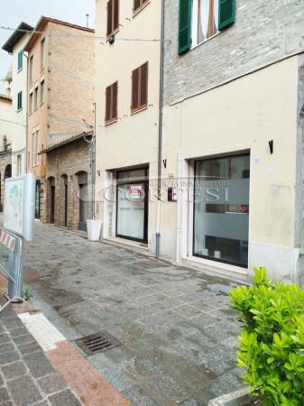 Negozio in , Umbertide, {3} - Foto 1