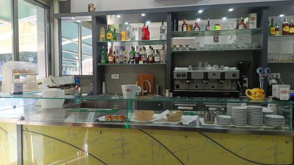 Bar in Via Pietro Castelli, Messina, {3} - Foto 1
