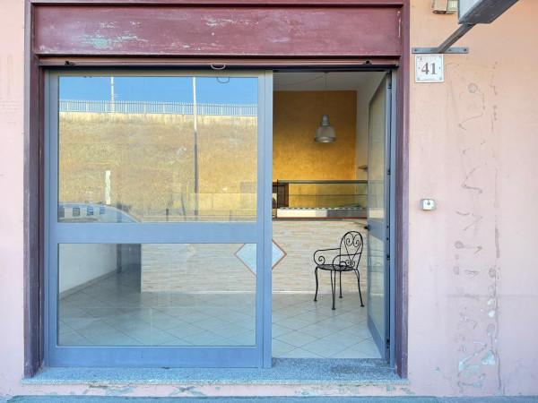 Negozio in Viale Sicilia 41, Barcellona Pozzo Di Gotto, {3} - Foto 2