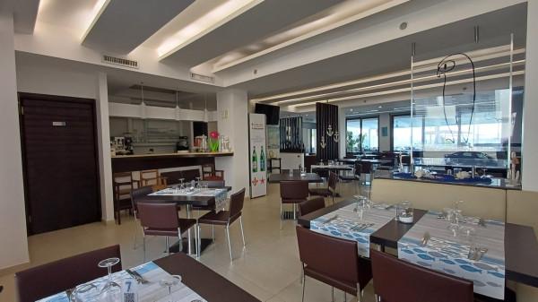 Negozio in Via Luciano Ligabue, Capo D'Orlando, {3} - Foto 1