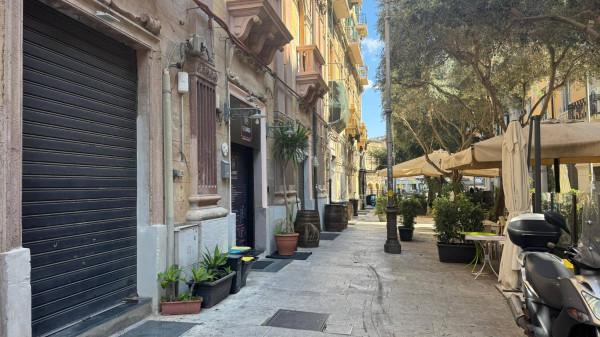 Negozio in Via Cardines 16, Messina, {3} - Foto 2