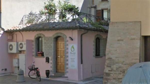 Negozio in Via della Pace, Bastia Umbra, {3} - Foto 1
