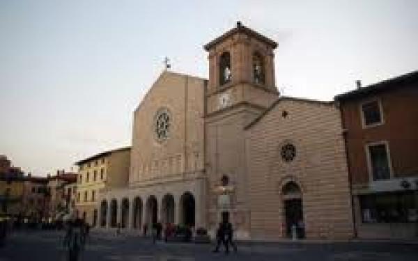 Negozio in Via della Pace, Bastia Umbra, {3} - Foto 2