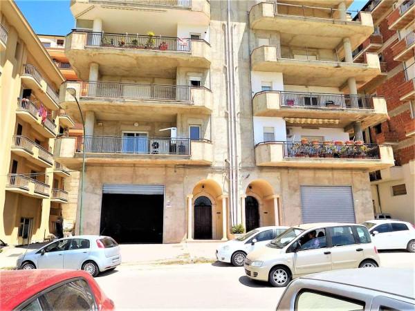 Magazzino in Viale Che Guevara, Favara, {3} - Foto 1