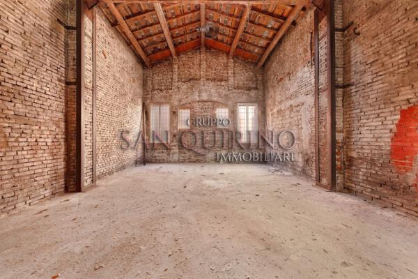 Capannone in Via Mazzini 49, Concordia Sulla Secchia, {3} - Foto 1