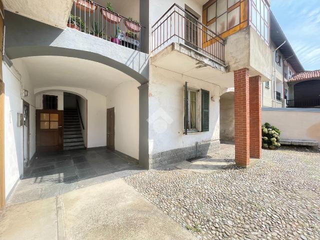 4-room flat in Via Scalabrini 43, Cermenate - Photo 1