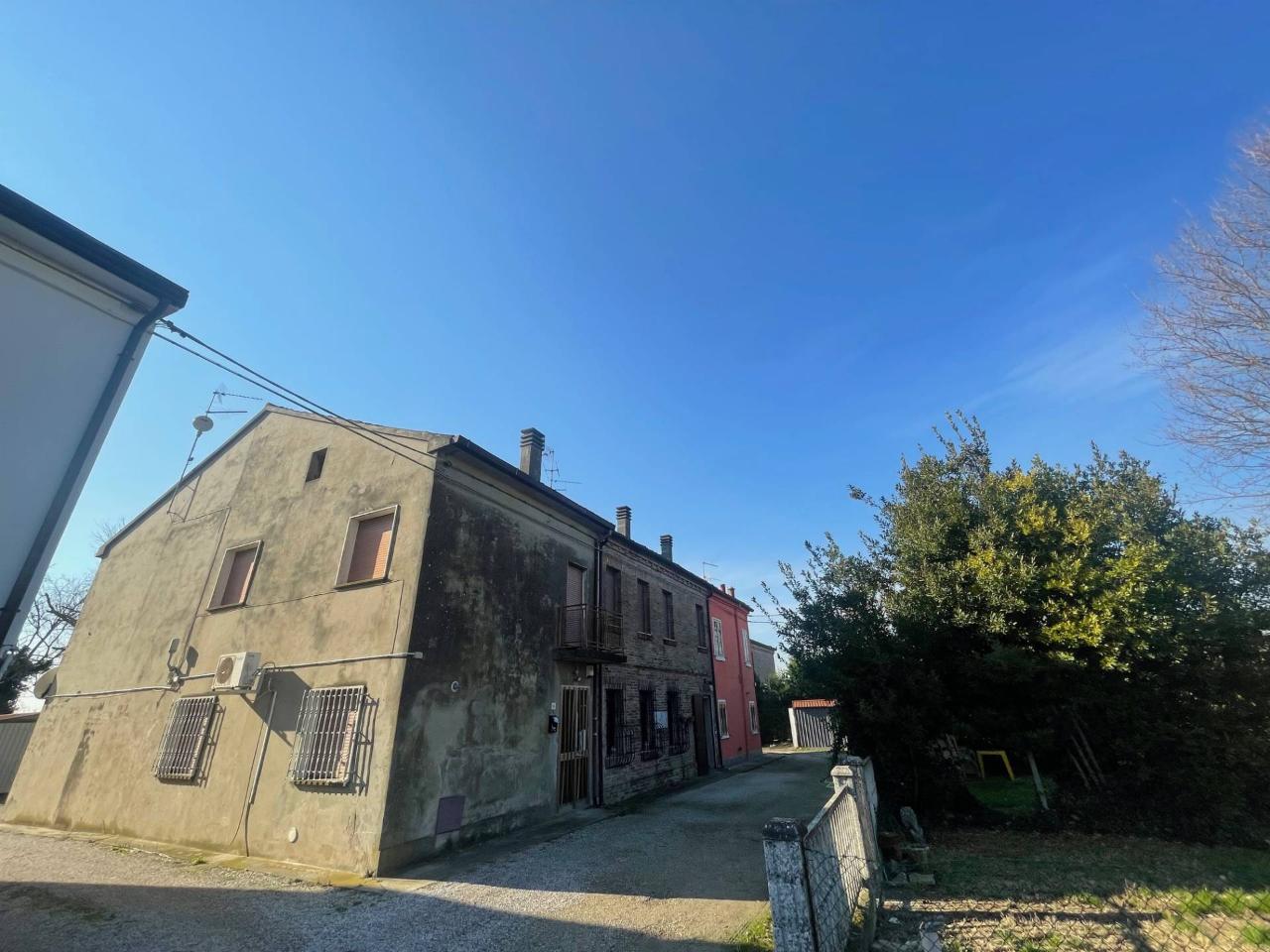 Casa indipendente in vendita a Ferrara