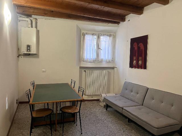 Vierzimmerwohnung in Via Borgo dei Leoni, Ferrara - Foto 1