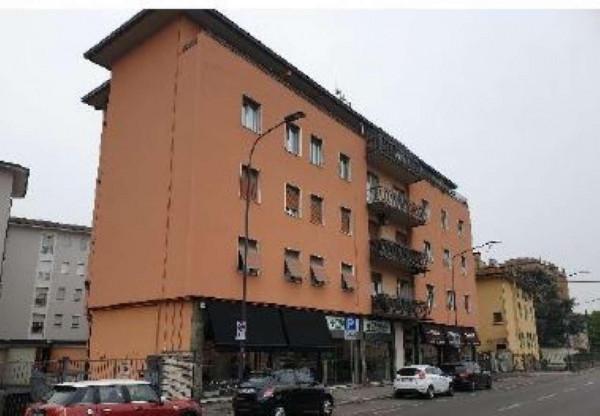 Magazzino in Via Gian Battista Cipani 16, Brescia - Foto 1