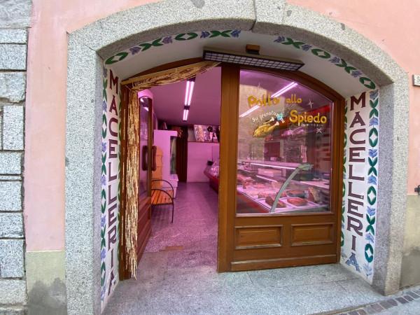 Macelleria in Via 4 Novembre, Ponte Di Legno, {3} - Foto 1