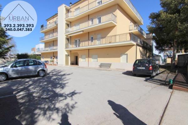 Ufficio in Via Corradino d'Ascanio, L'Aquila, {3} - Foto 1
