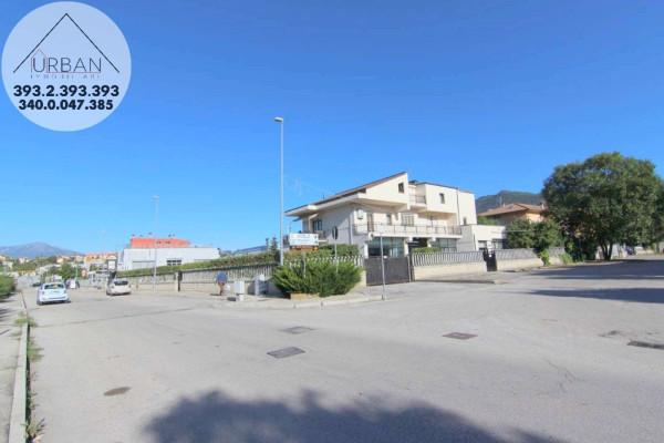 Negozio in Via Pirro Aloisio Scrivà, L'Aquila, {3} - Foto 1