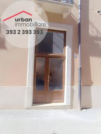 Negozio in Via Sassa 18, L'Aquila, {3} - Foto 2