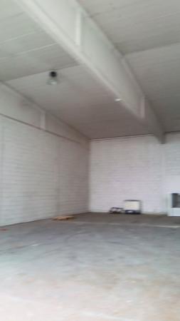 Capannone in Via Milano, Gorla Minore, {3} - Foto 1