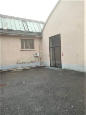 Capannone in Via Enrico Fermi, Gallarate, {3} - Foto 1