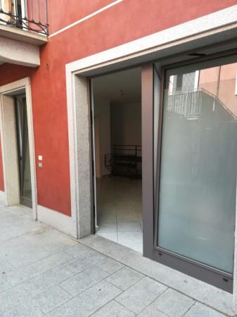 Ufficio in Piazza San Lorenzo, Gallarate, {3} - Foto 1